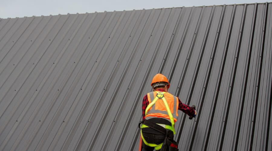 Professional metal roof installation services in Mustang, OK